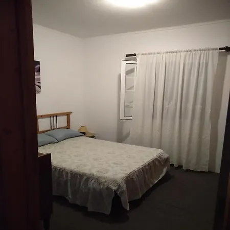 Moradia T3 Nas Sete Cidades, Casa Inteira, Muito Acolhedora *